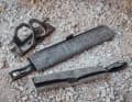 The inside of the storage compartment conceals two practical Velcro pockets for rattle-free storage of tools, accessories and hose