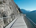 Cycle tour Lake Garda: Spectacular: the "hanging cycle path" near Limone on the western shore.