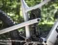 Premiere in the e-bike: The Pro10 kinematics with virtual pivot point and the new Vivid shock. The suspension elements can be freely selected in the Propain configurator.
