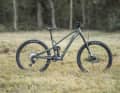 Pivateer 161 // 3289 Euro // 17,9 Kilo // 170/160 Millimeter Federweg // 29-Zoll // Aluminium