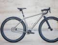 Eye-catching titanium gravel bike: Key frame components of the Prova Mostro Pinion are produced using a 3D printer.