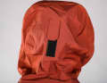 The hood can be easily adjusted using Velcro.