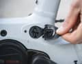 The cover of the Bosch charging port is new and the handling is much better than with the original version. It was very fiddly to close again. A small but very helpful update.