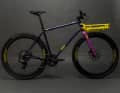 Mail-order company Rose is sending its Hobo flatbar gravel bike to the Giro - in a special edition with the Unibets Rose Rockets look.