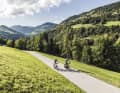 Thanks to the many well-developed valley cycle paths, such as the Tauern Cycle Path, the Alps can also be crossed in a relaxed manner by leisure cyclists.
