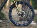Vor allem die Enduro- und Gravity-Reifen sollen von erhöhtem Pannenschutz profitieren