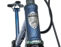 The titanium frame of the Moots Scrambler is manufactured in the USA and naturally bears the classic head tube logo.