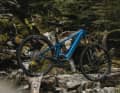 Apart from the wheels and motor, the equipment is almost identical to its predecessor, but the price for all models is 1800 euros lower than before.