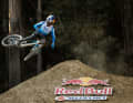 Permanent guest in the Shreddit clip: Full-throttle biker Ronan Dunne. "The guy always rides at the limit - perfect for our sleeper shreddits," says Max Rendall.