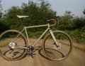 Soulrider bietet verschiedene Aufbau- und Farboptionen fürs Sile Gravelbike an.