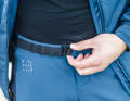 The hook finds its way to the loops more easily than with the Scott trousers