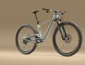 Die optische Nähe des Scott Spark DC zum Racebike-Bruder RC ist kein Zufall. Trotzdem basiert das Spark DC auf einem eigenständigen Rahmen.