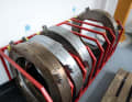 High pressures and high temperatures prevail in the heating press. The tyre moulds are therefore made of solid steel.
