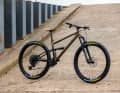 The Starling Murmur DownCountry Edition has what it takes to be one of the lightest steel fullys in the world.