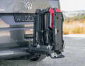 This allows the Epos to be easily lifted onto the clutch despite its 17 kilos