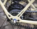 A little tight: Because the Alfine has hardly any gear reduction, there is no easy uphill gear for steep inclines or riding with luggage.