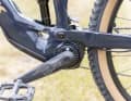 Ja, wo is’ er denn? So unauffällig, wie den kleinen runden TQ HPR 50, kann man keinen Motor im Bike integrieren.