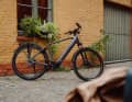 Lowered top tube for easy mounting and dismounting.