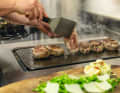 In the kitchen of the Raschötzhütte, everything is done to keep up with the panorama outside.