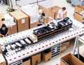 View of the despatch table. Here, the products are packaged elaborately, but of course as sustainably as possible.