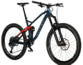 **Bildunterschrift:** Selbst viele Enduros wirkten 2018 konservativer als das Stumpjumper Evo. Das damalige Enduro-Testsiegerbike Votec VM Pro bot trotz 160 Millimetern Federweg einen 66,5-Grad-Lenkwinkel und lediglich 437 Millimeter Reach (Größe L) – Werte, die das Trailbike von Specialized deutlich übertraf.