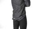 Top: The long rear reaches far over the buttocks and provides some protection from splashing water