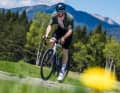 Des sous-vêtements techniques en plein été ? On dirait un sauna sur la selle. En réalité, un sous-vêtement technique adapté peut avoir exactement l'effet inverse par forte chaleur. Nous avons sélectionné pour vous les meilleurs sous-vêtements techniques pour les sorties sous la chaleur.