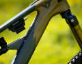 Clever: If you want, you can attach a puncture kit under the top tube.