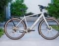 Yuccie Junico Active Gent: Bafang-Motor, 360 Wattstunden, 2.399 Euro.