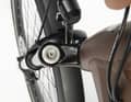 Air suspension fork valve on the Cube: For adjusting the air pressure to the system weight