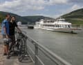 Den Rhein dank Fähre links und rechts erleben - in Rheinhessen kein Problem