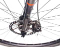 The fork allows the direct mounting of various luggage transport systems.