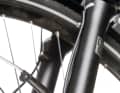 A cable collector on the spar of the Rockshox forks is supposed to keep things tidy - which doesn't always work.