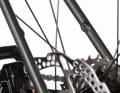 Like Canyon's CF 7.0, all bikes have frame threads for mounting mudguards, some also for pannier racks and parking supports: a clear indication of a wide range of applications.