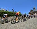 Nein, das Bild ist uns nicht irrtümlich reingerutscht! Die Mur von Geraardsbergen, klassischer Fan-Hotspot bei der Flandernrundfahrt, hier bei den Brussels Cycling Classics am 4. Juni 2023.