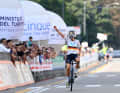 Liane Lippert triomphe après une échappée en solo dans la difficile course d'un jour Tre Valli Varesine et s'assure sa quatrième victoire de la saison. Tre Valli Varesine, 3 octobre 2023