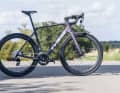The new carbon frame is available in nine different configurations; we tested the SL 6 with SRAM Rival AXS, priced at 3,999 euros