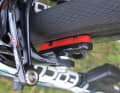 Many teams are satisfied with the braking performance of the red pads from Campagnolo and its subsidiary brand Fulcrum.