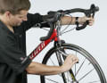 4. use a torque spanner to check the cable clamping screw (Shimano 6-8 Nm, Campa 5 Nm) and the sleeve nut for attaching the brake body to the fork and frame (Shimano 8-10 Nm, Campa 10 Nm). Repeat this check approximately every 2,000 kilometres.