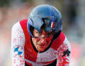 Red card? After a heavy crash, Stefan Küng continues the race at the 2023 World Championships - covered in blood and with a broken helmet.