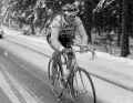 Dur à cuire : en 1980, Bernard Hinault a remporté la course sous la neige ; seuls 21 coureurs sur 174 ont franchi la ligne d'arrivée.