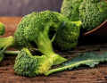 Brokkoli versorgt den Körper zum Beispiel mit Kalzium.