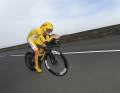 Dramen und Triumphe - die besten Bilder aus 21 Etappen Tour de France: Auch das Zeitfahren der 21. Etappe nutzte Tadej Pogacar, um einen weiteren Sieg zu erringen. Wenn sich die Chance bietet, schlägt er zu