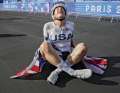 Mut wird belohnt: Olympiasiegerin Kristen Faulkner am Boden – und dennoch überglücklich