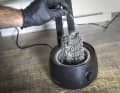 In the test, we naturally checked the different waxing concepts. Which method delivers better performance? Hot wax, which is applied to the chain in an immersion bath?