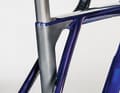 Aggressive and eye-catching: The "free" seat tube is supposed to increase suspension comfort, but this only works to a limited extent.