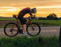 Tired all the time? Amateur athletes often overlook the fact that they have to manage training and everyday life. The double burden can lead to overtraining.