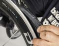 The inner tube and valve core must be undamaged. Scuff marks indicate incorrectly fitted tyres or faulty rim tape