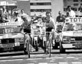 Scène : carton jaune pour LeMond (à gauche), victoire d'étape pour Hinault : en 1986, les deux coéquipiers ont mis fin à leur duel à l'Alpe d'Huez