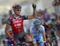 A year later, he rides his first Grand Tour at the Vuelta. He not only wins a stage, but also the points leader's jersey at the end of the tour.